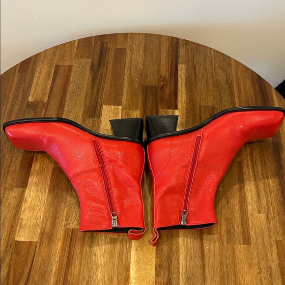 L’intervalle Red Leather Zip Up Heeled Boot - Picture 6 of 10